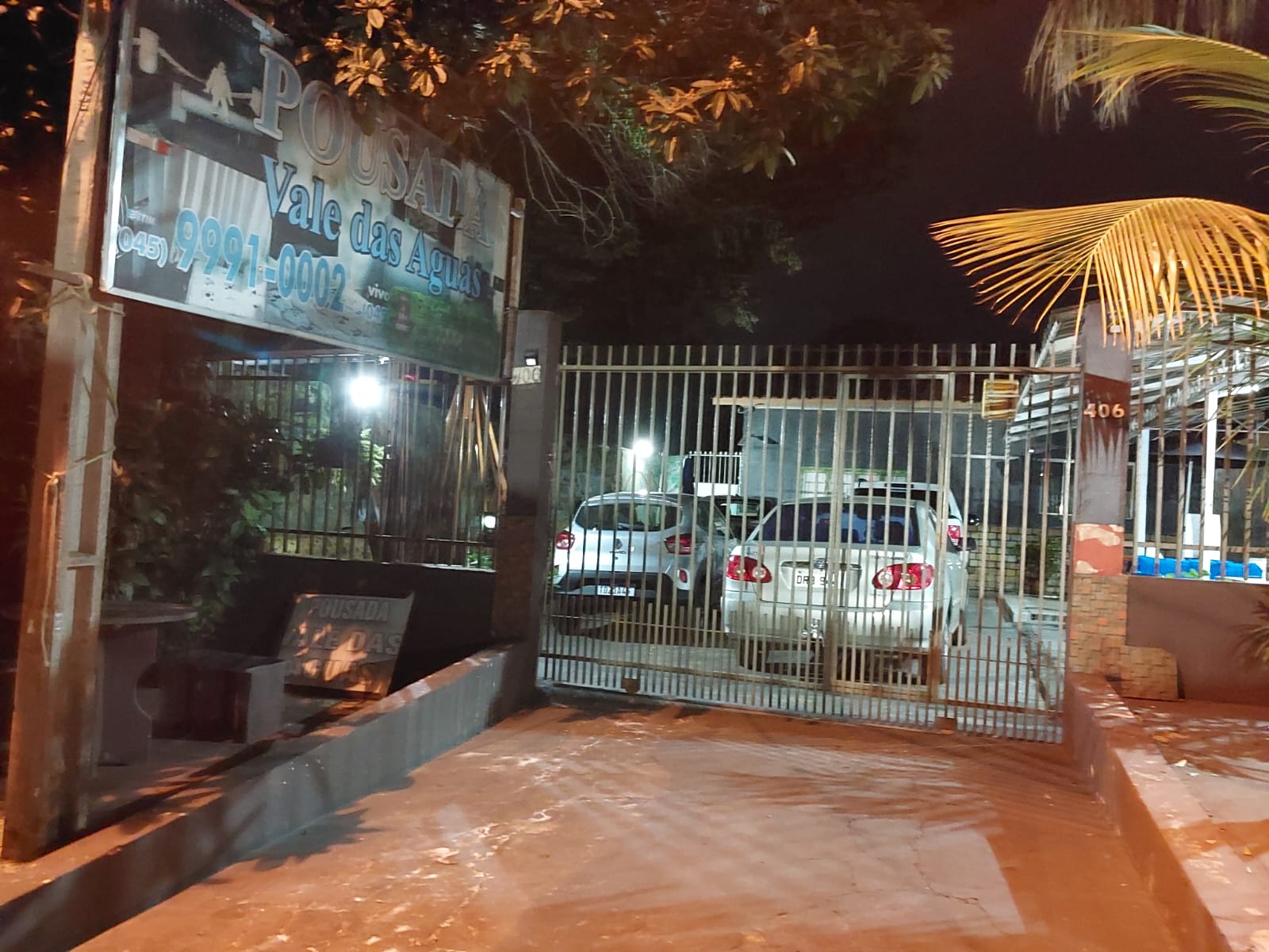 Fachada da Pousada